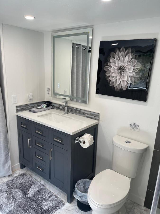 The River House Grants Pass Esterno foto