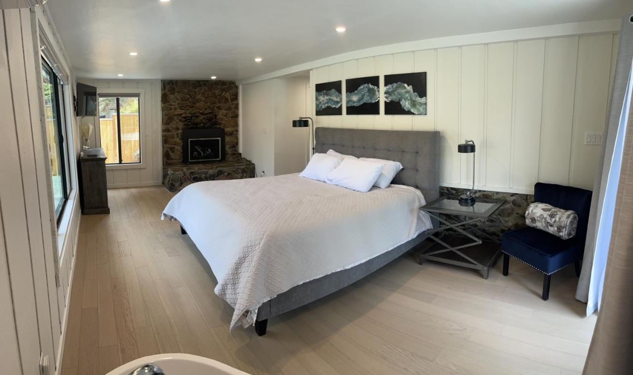The River House Grants Pass Esterno foto